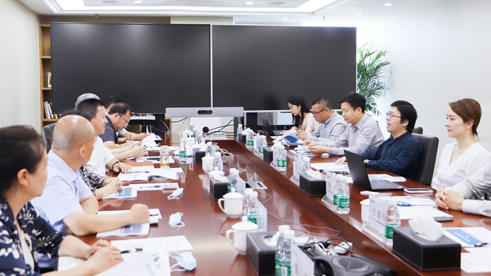 陇南市委常委、常务副市长漆文忠到访九洲国际健康集团